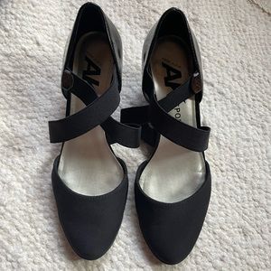 Comfort wedge dress shoe